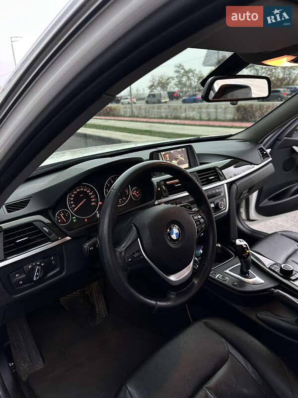 Седан BMW 3 Series 2013 в Киеве