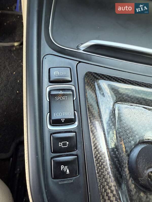 Седан BMW 3 Series 2016 в Чернігові