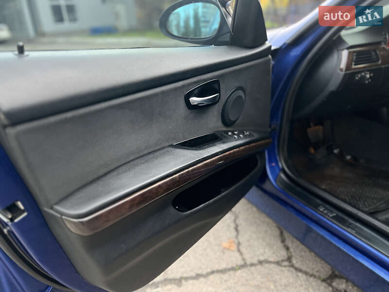 Седан BMW 3 Series 2008 в Миколаєві