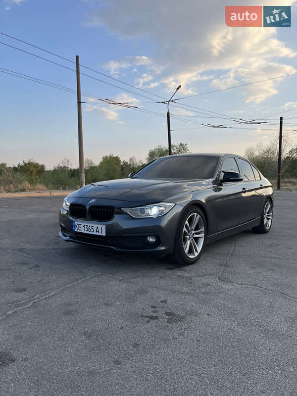 Седан BMW 3 Series 2013 в Днепре