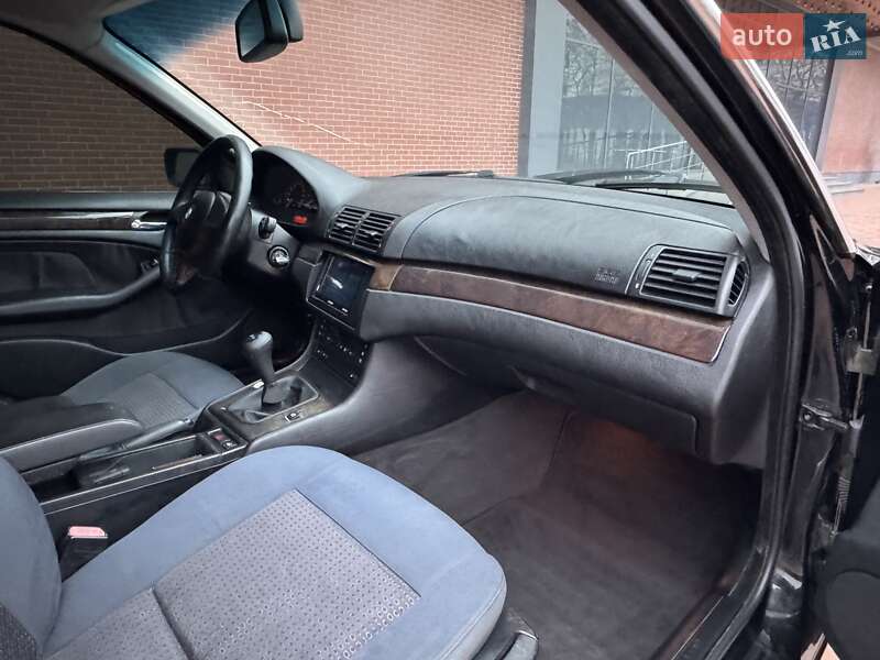 Седан BMW 3 Series 2002 в Одессе