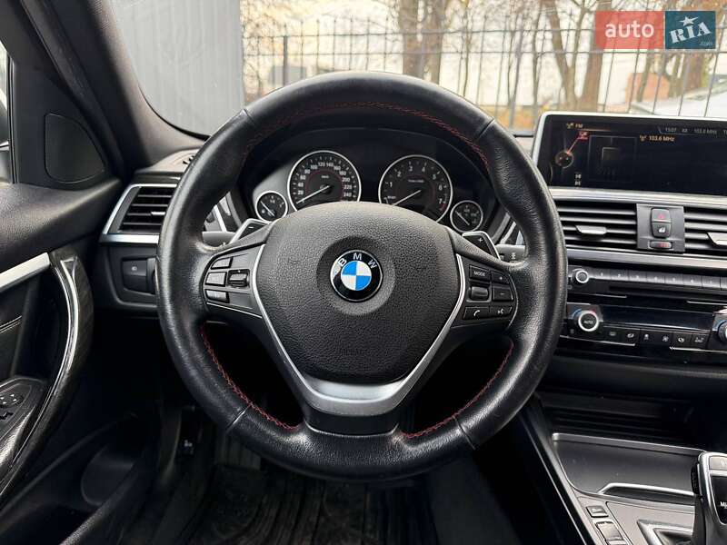 Седан BMW 3 Series 2016 в Хмельницькому