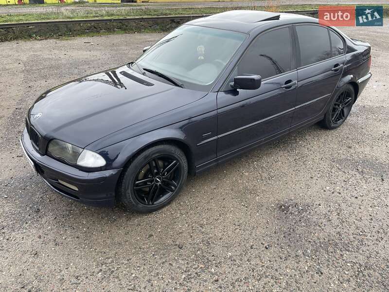 Седан BMW 3 Series 1999 в Подольске