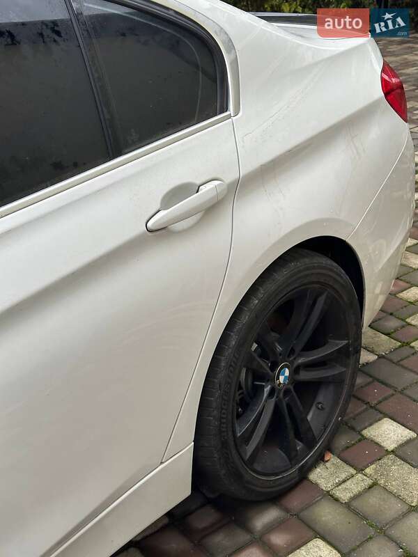 Седан BMW 3 Series 2017 в Гостомеле