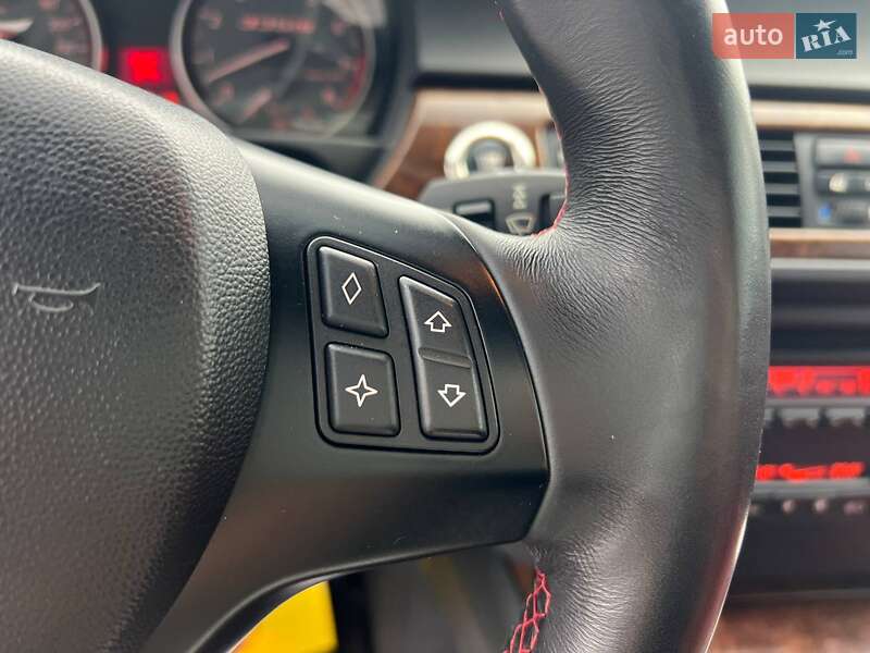 Кабриолет BMW 3 Series 2008 в Ивано-Франковске фото 14 Кабриолет BMW 3 Series 2008 в Ивано-Франковске