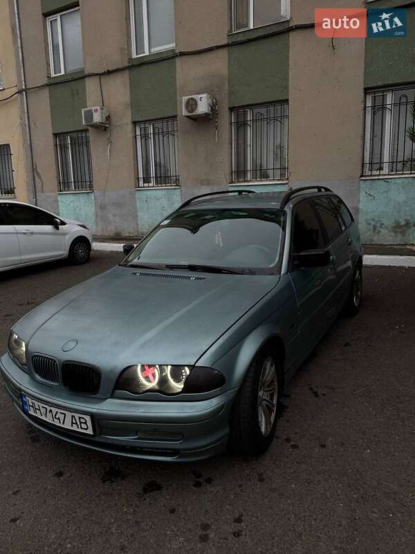 Універсал BMW 3 Series 2001 в Овідіополі
