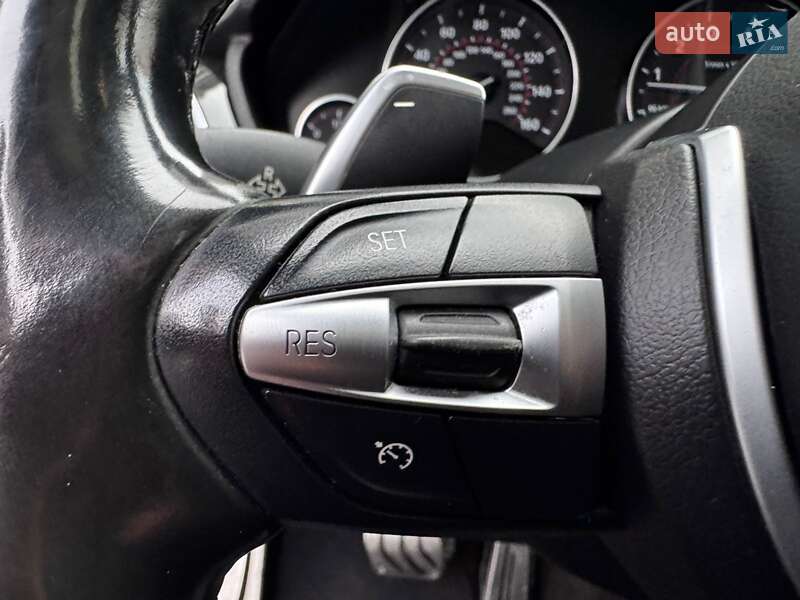 Седан BMW 3 Series 2016 в Ивано-Франковске