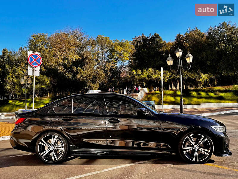 Седан BMW 3 Series 2019 в Одессе