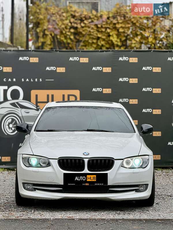 Купе BMW 3 Series 2011 в Харкові
