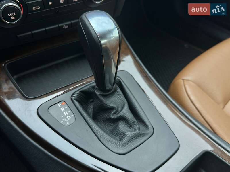 Купе BMW 3 Series 2011 в Харкові