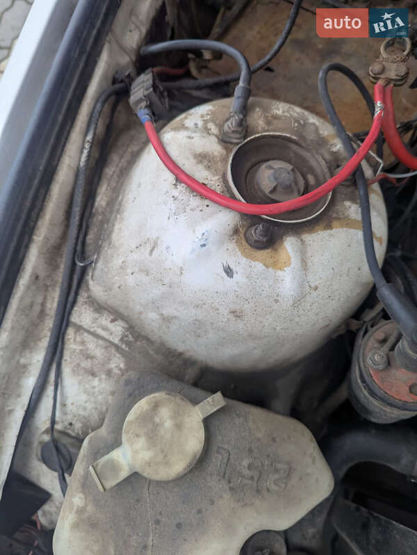 Седан BMW 3 Series 1993 в Львове