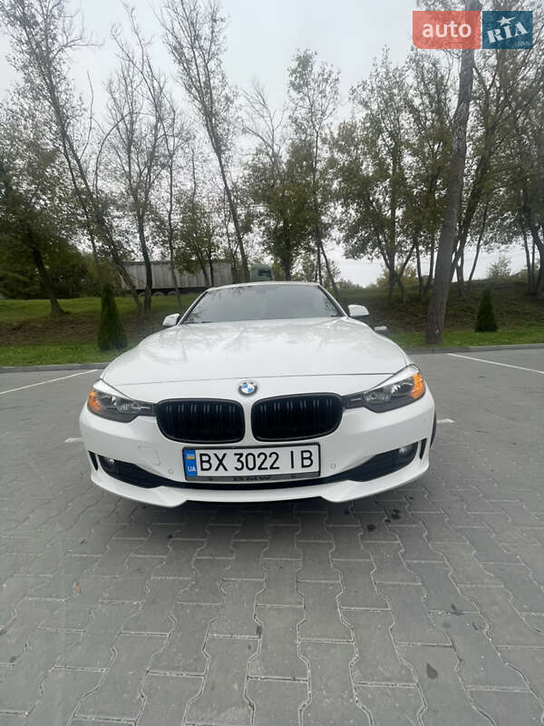 Седан BMW 3 Series 2014 в Хмельницькому