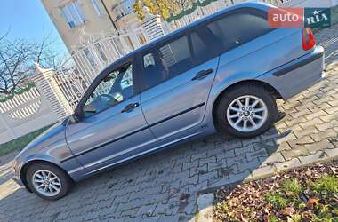 Універсал BMW 3 Series 2001 в Чернівцях