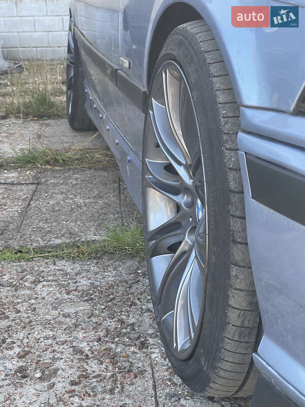 Купе BMW 3 Series 1993 в Белгороде-Днестровском фото 6 Купе BMW 3 Series 1993 в Белгороде-Днестровском