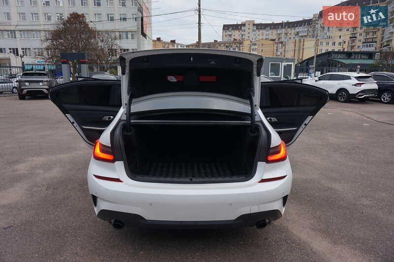 Седан BMW 3 Series 2022 в Одессе фото 38 Седан BMW 3 Series 2022 в Одессе
