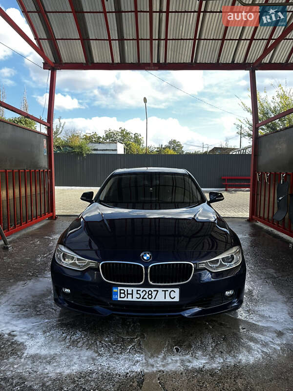 BMW 3 Series 2013 BMW 3 Series 2013