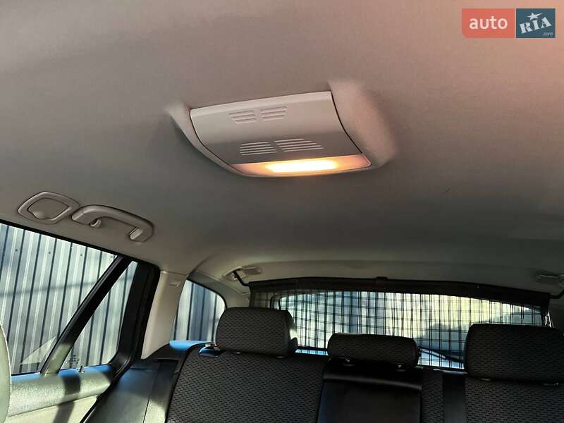 Универсал BMW 3 Series 2006 в Львове фото 36 Универсал BMW 3 Series 2006 в Львове