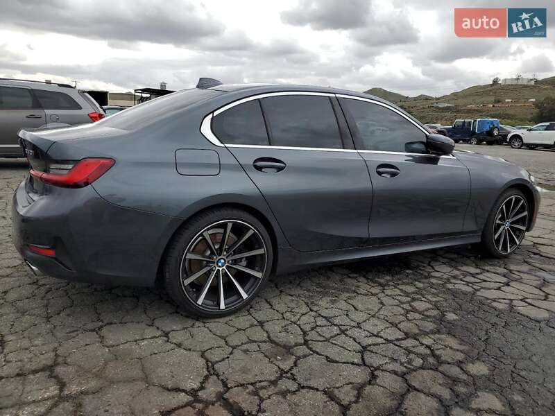 Седан BMW 3 Series 2019 в Ровно