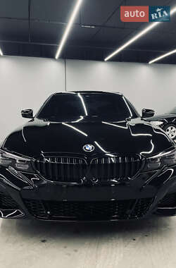 Седан BMW 3 Series 2019 в Кропивницькому