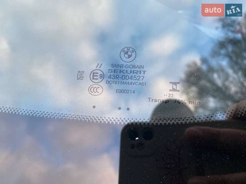 Седан BMW 3 Series 2023 в Дніпрі