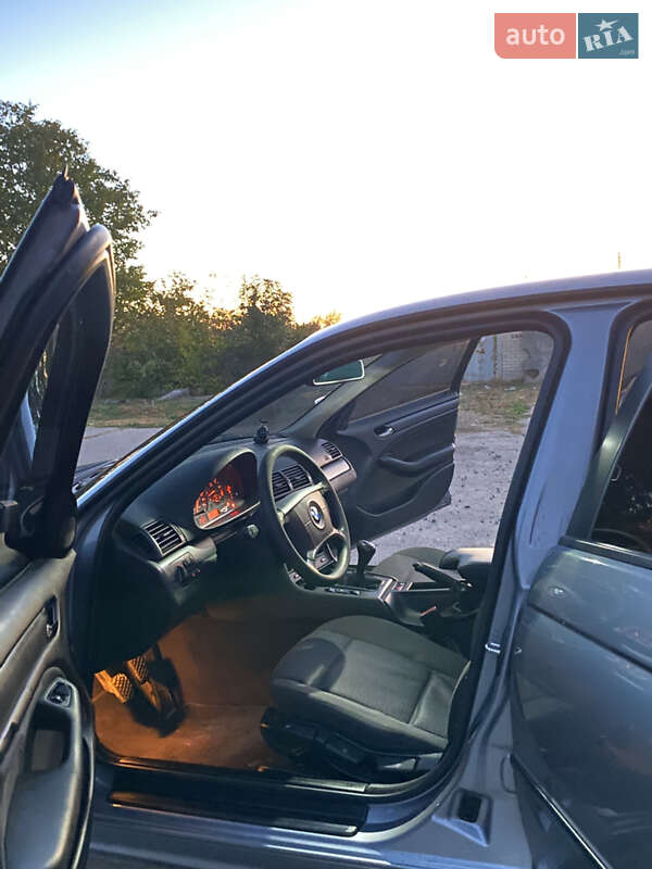 Седан BMW 3 Series 2004 в Воскресенском фото 5 Седан BMW 3 Series 2004 в Воскресенском