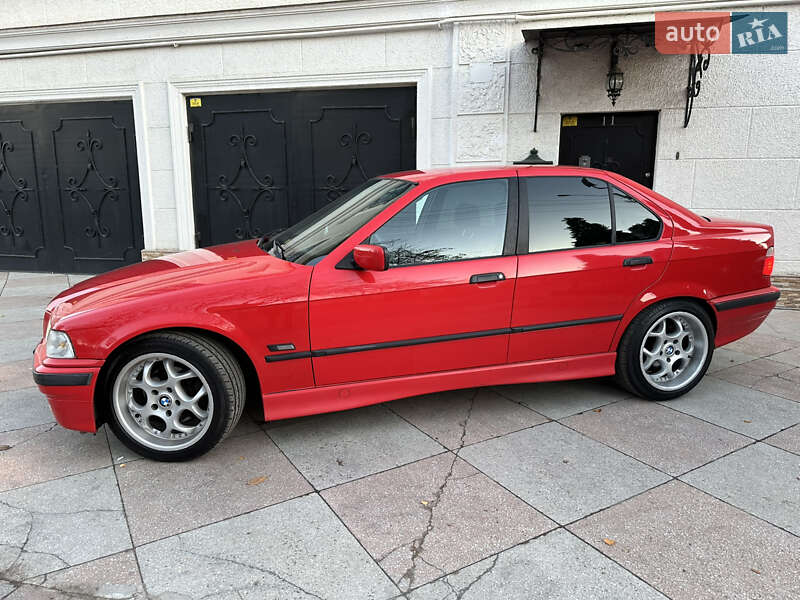 Седан BMW 3 Series 1995 в Одессе фото 2 Седан BMW 3 Series 1995 в Одессе