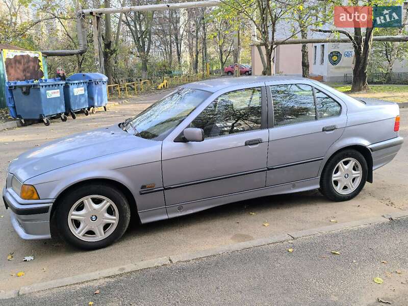 Седан BMW 3 Series 1994 в Одессе фото 2 Седан BMW 3 Series 1994 в Одессе