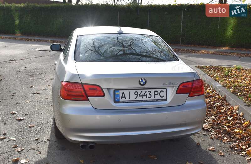 Купе BMW 3 Series 2012 в Киеве фото 17 Купе BMW 3 Series 2012 в Киеве