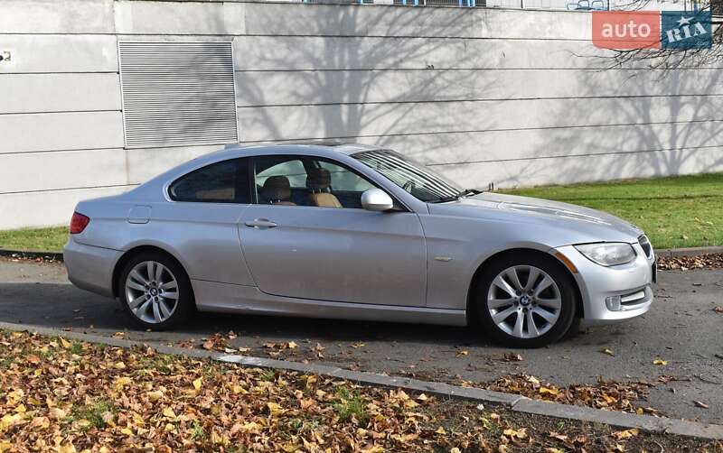 Купе BMW 3 Series 2012 в Киеве фото 20 Купе BMW 3 Series 2012 в Киеве