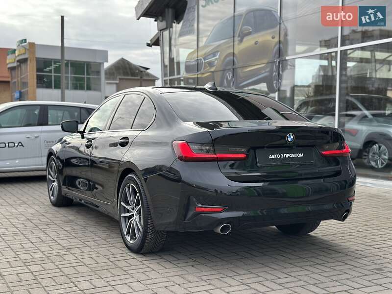 Седан BMW 3 Series 2022 в Киеве