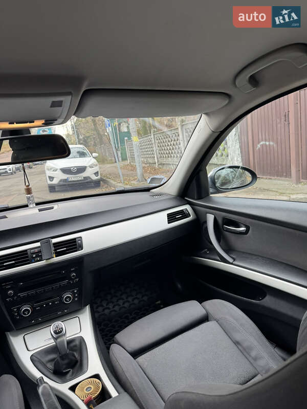 Универсал BMW 3 Series 2008 в Киеве фото 19 Универсал BMW 3 Series 2008 в Киеве