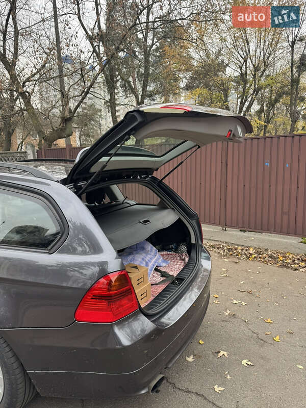 Универсал BMW 3 Series 2008 в Киеве фото 24 Универсал BMW 3 Series 2008 в Киеве