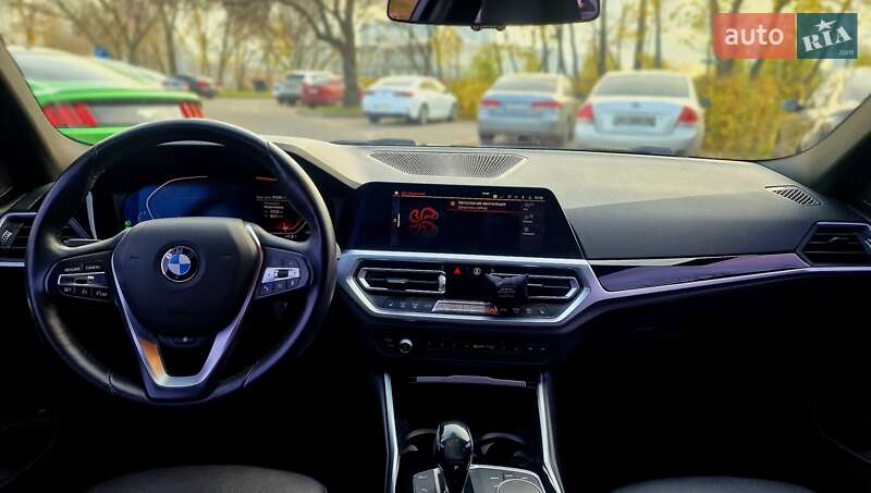 Седан BMW 3 Series 2019 в Киеве фото 32 Седан BMW 3 Series 2019 в Киеве