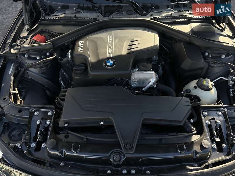 Седан BMW 3 Series 2015 в Сумах