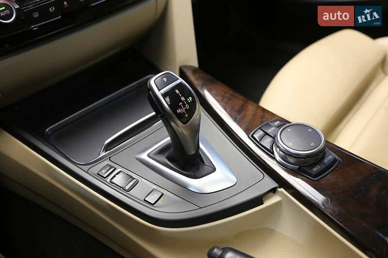 Седан BMW 3 Series 2016 в Киеве фото 23 Седан BMW 3 Series 2016 в Киеве