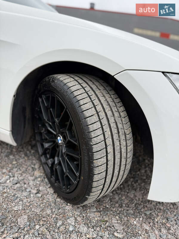 Купе BMW 3 Series 2008 в Києві фото 10 Купе BMW 3 Series 2008 в Києві