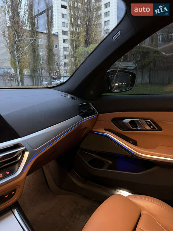 Седан BMW 3 Series 2020 в Киеве фото 16 Седан BMW 3 Series 2020 в Киеве