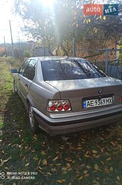 Седан BMW 3 Series 1995 в Харькове