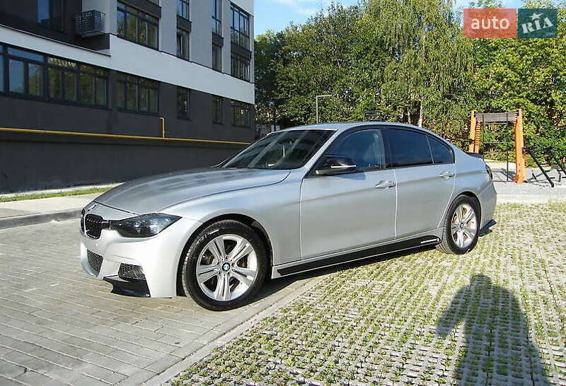 Седан BMW 3 Series 2016 в Одессе