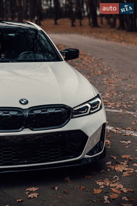 Седан BMW 3 Series 2022 в Львове