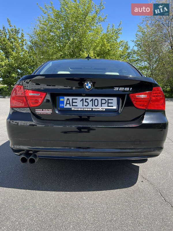 Седан BMW 3 Series 2011 в Днепре