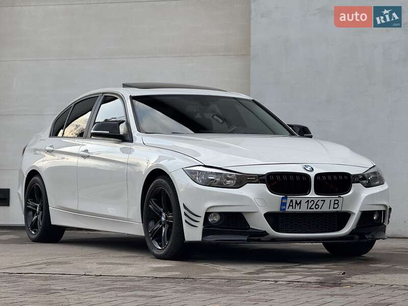 Седан BMW 3 Series 2012 в Сарнах