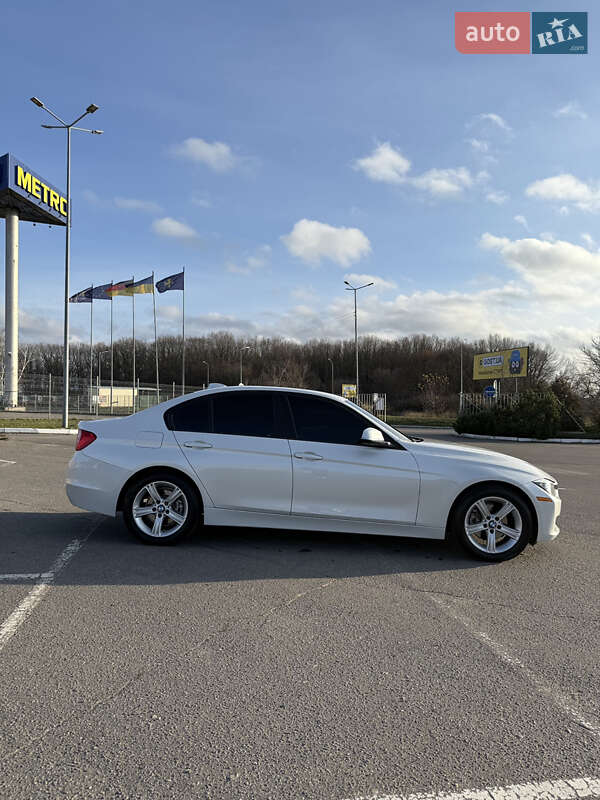 Седан BMW 3 Series 2014 в Полтаве