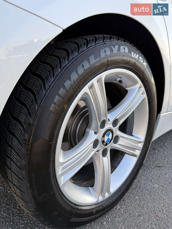 Седан BMW 3 Series 2014 в Полтаве