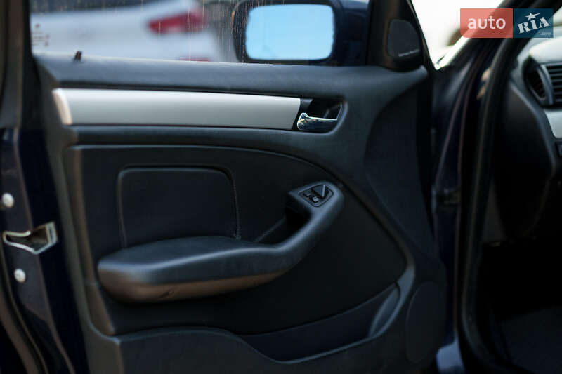 Универсал BMW 3 Series 2004 в Хмельницком фото 33 Универсал BMW 3 Series 2004 в Хмельницком