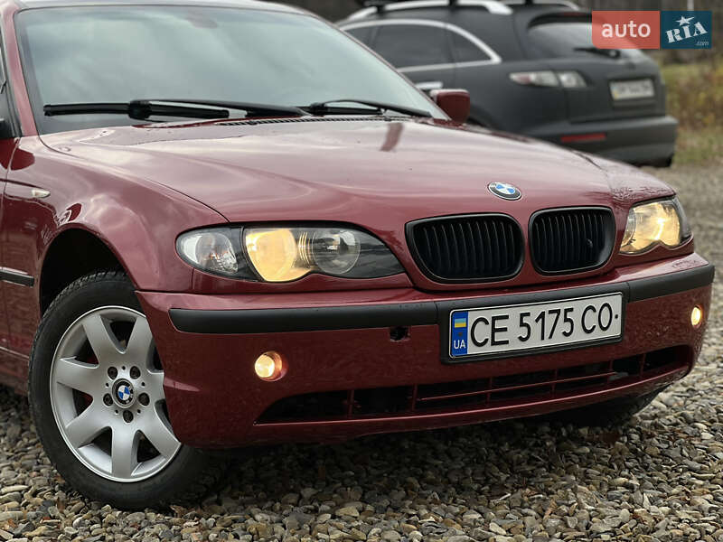 Седан BMW 3 Series 2004 в Сторожинце