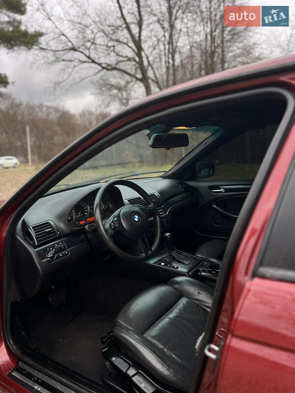 Седан BMW 3 Series 2004 в Сторожинце