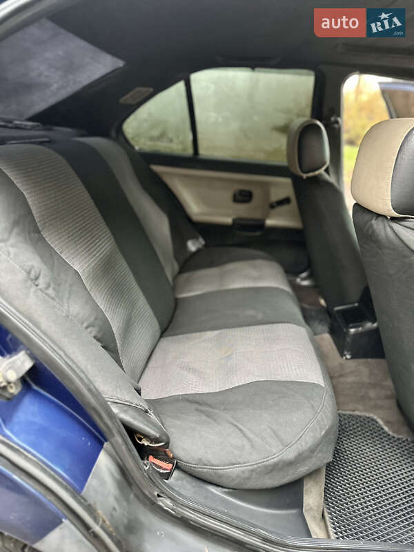 Седан BMW 3 Series 1993 в Чернівцях фото 18 Седан BMW 3 Series 1993 в Чернівцях