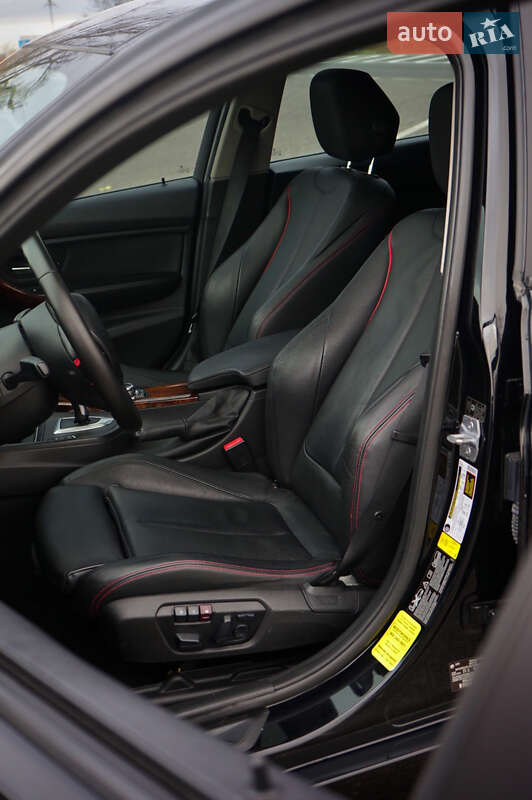 Седан BMW 3 Series 2013 в Черкасах