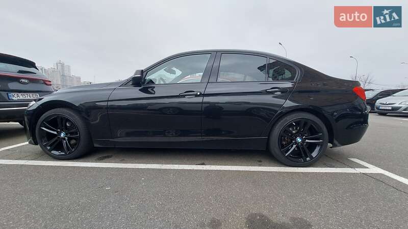 Седан BMW 3 Series 2012 в Киеве